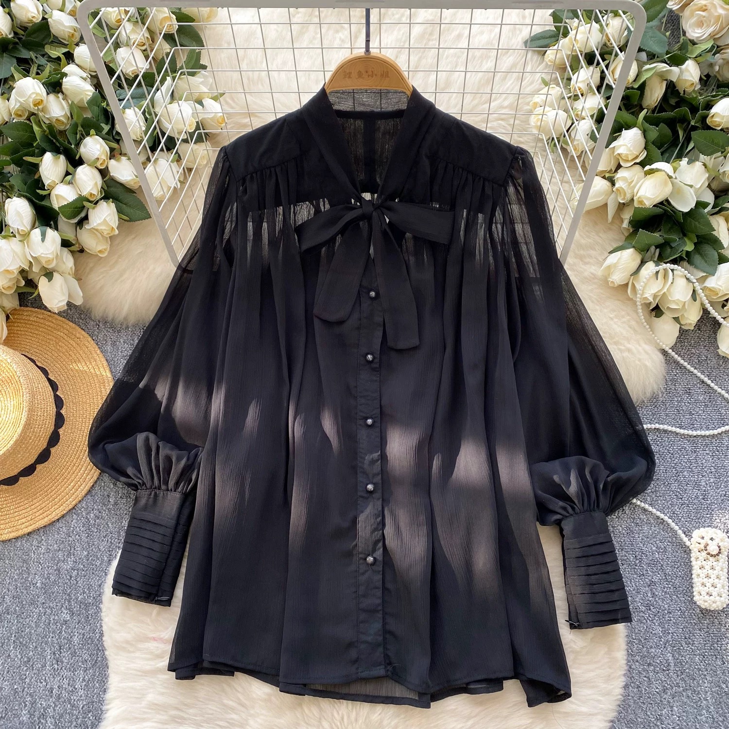 Lingering feelings blouse BE456 images